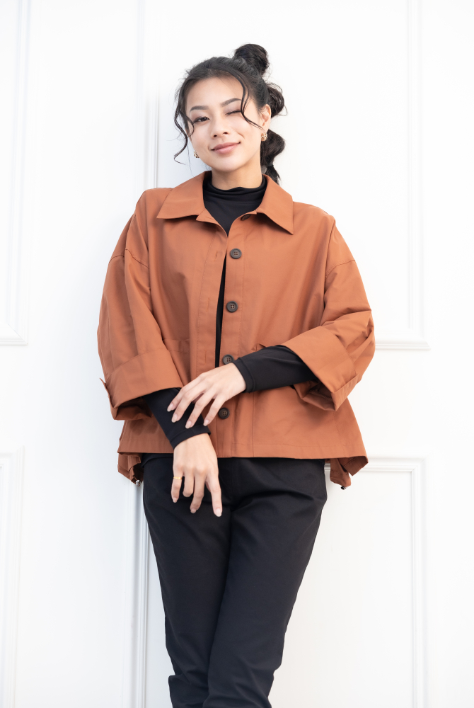 코트 雙口袋鈕扣短版外套 / 磚橘色