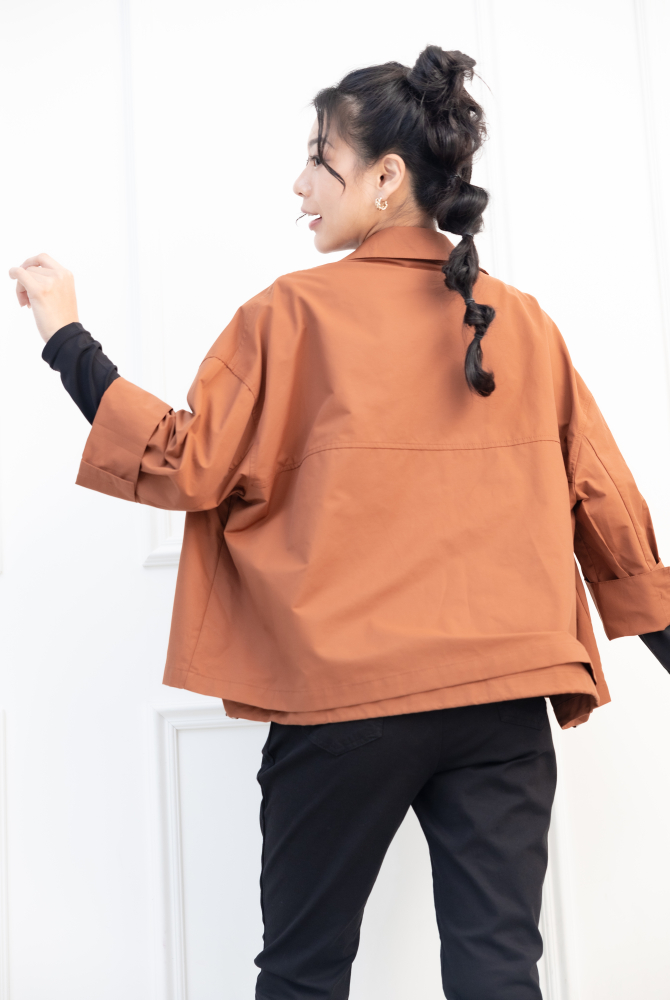 코트 雙口袋鈕扣短版外套 / 磚橘色