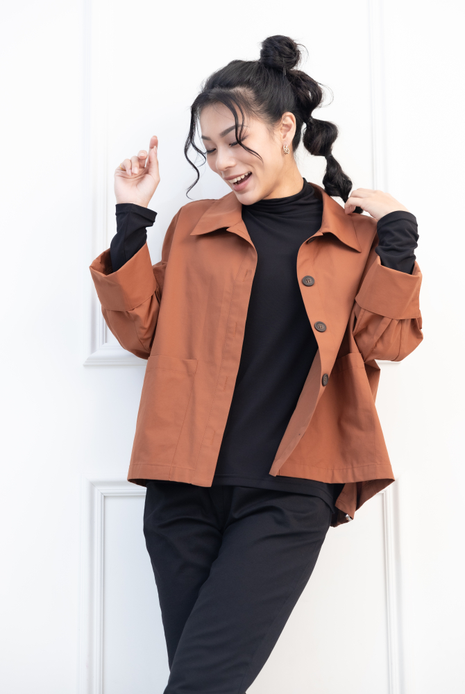 코트 雙口袋鈕扣短版外套 / 磚橘色