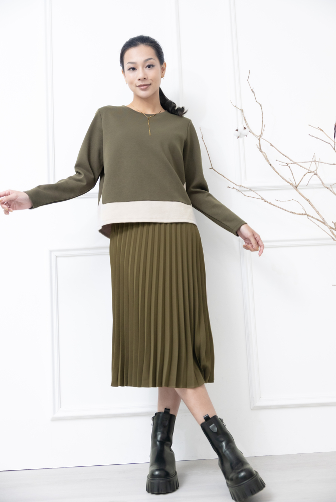 원피스 腰部兩側.百褶裙奶茶色線條假兩件式長袖洋裝 / 軍綠色