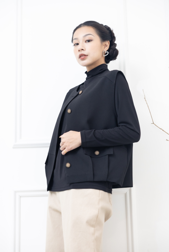 조끼 假口袋下擺皺褶背心 / 黑色