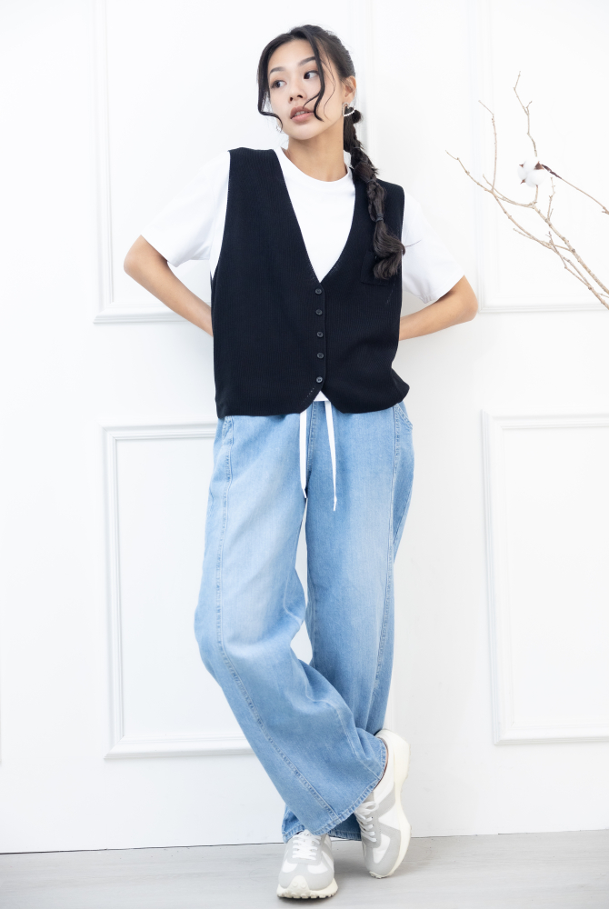 조끼 小口袋全開襟針織背心 / 黑色