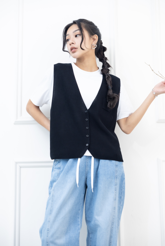 조끼 小口袋全開襟針織背心 / 黑色