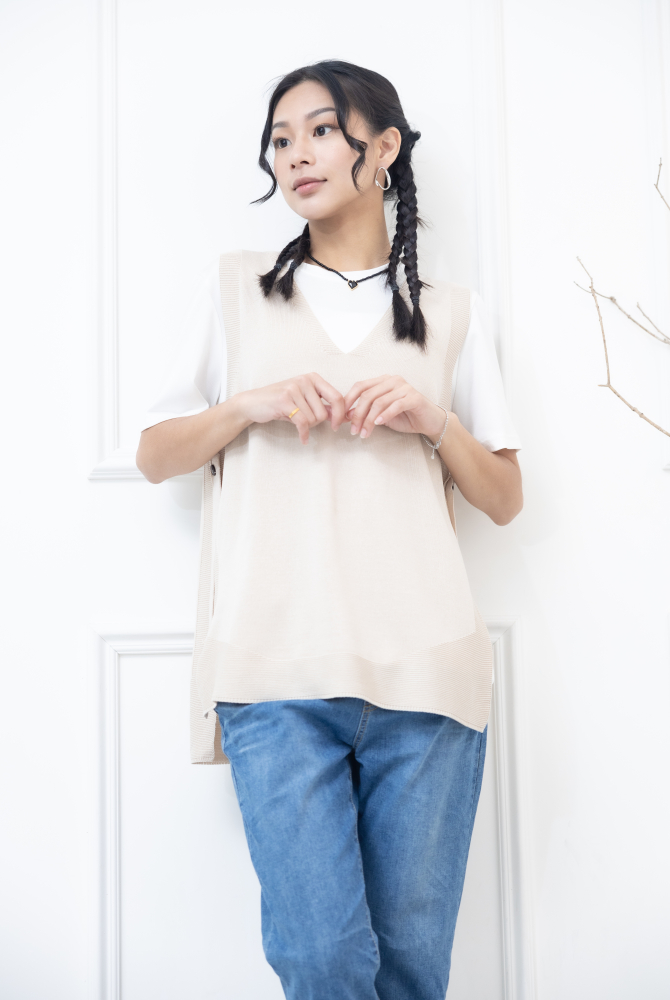 조끼 v領兩側綁帶針織背心 / 米色