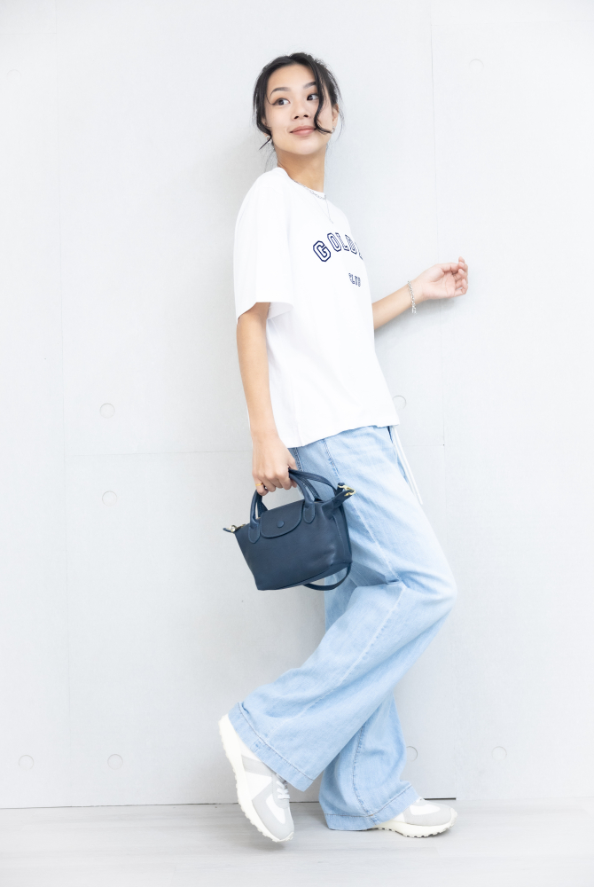 반팔 GOLDEN CLUB印花上衣 / 白色