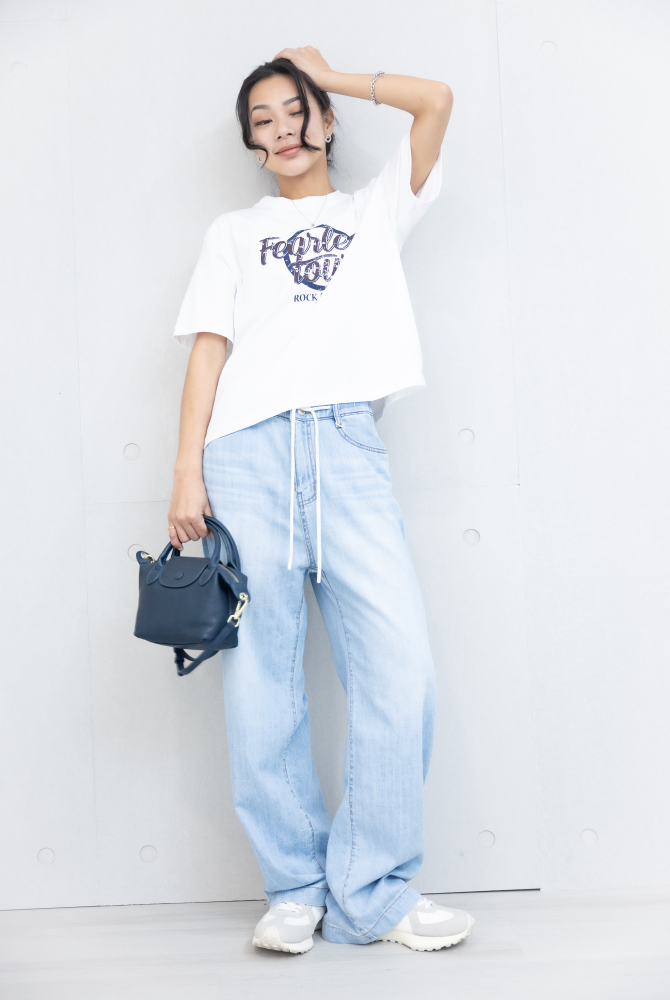 반팔 Feanless toun圓圈印花上衣 / 白色