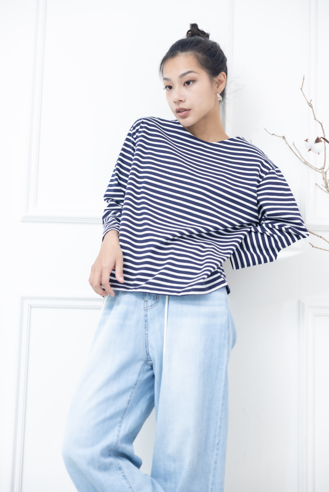 긴팔 藍白細條紋長袖上衣