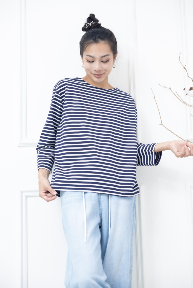 긴팔 藍白細條紋長袖上衣