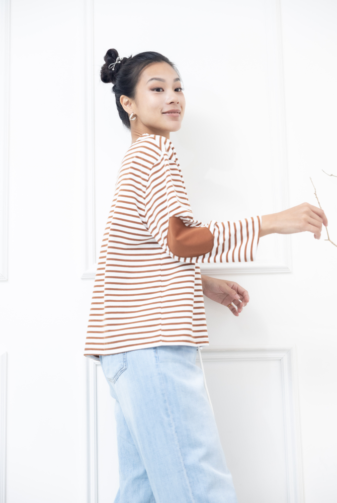 긴팔 咖啡白細條紋長袖上衣