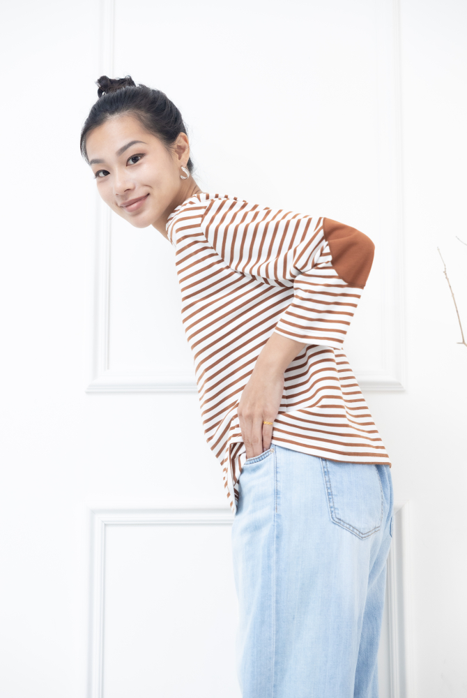 긴팔 咖啡白細條紋長袖上衣