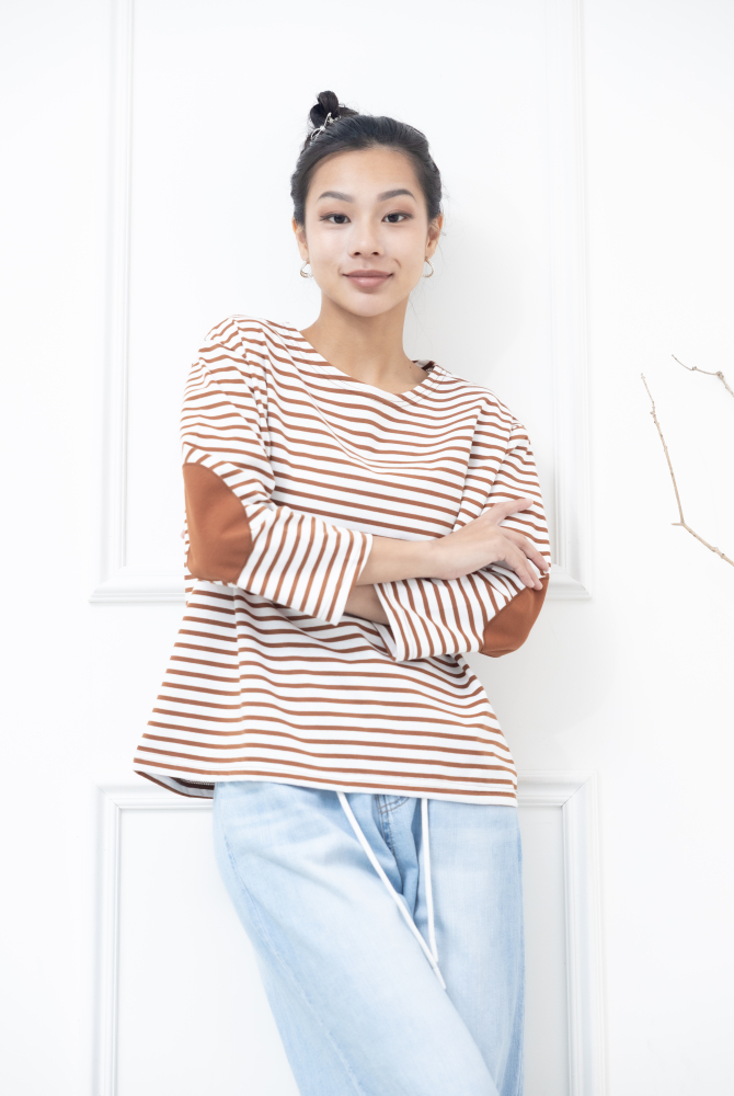 긴팔 咖啡白細條紋長袖上衣