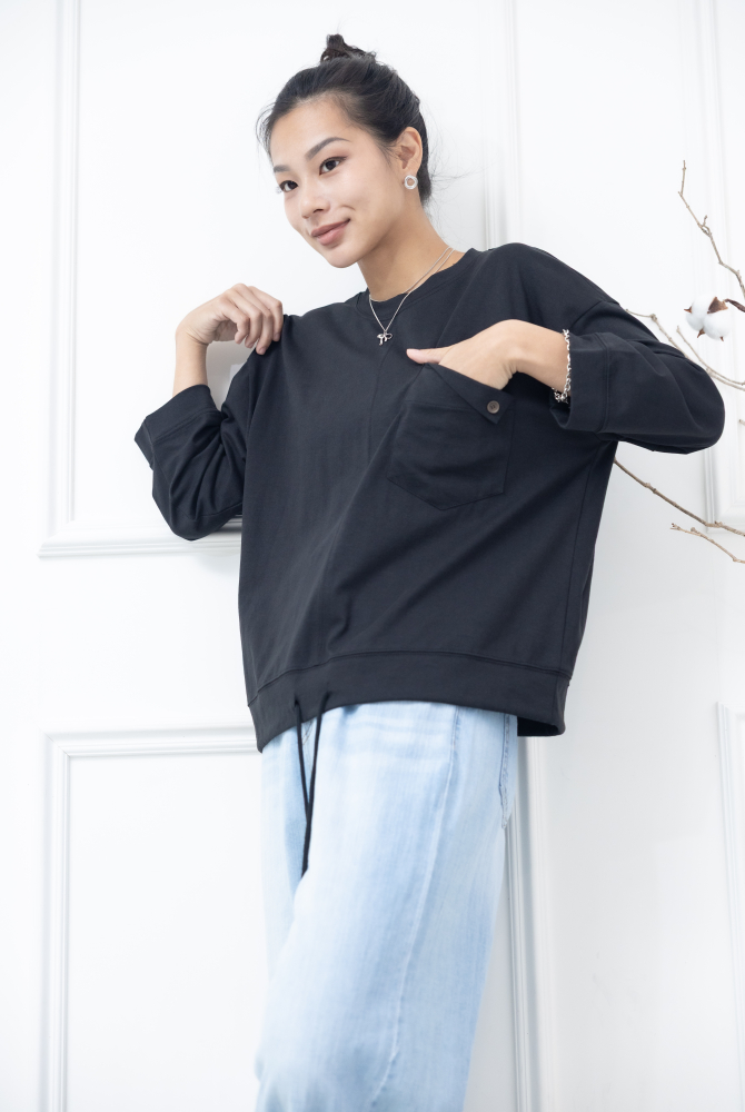 긴팔 左胸反摺口袋下擺抽繩七分袖上衣 / 黑色