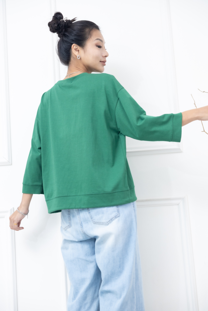 긴팔 左胸反摺口袋下擺抽繩七分袖上衣 / 綠色