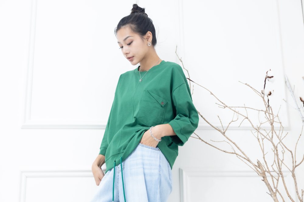 긴팔 左胸反摺口袋下擺抽繩七分袖上衣 / 綠色