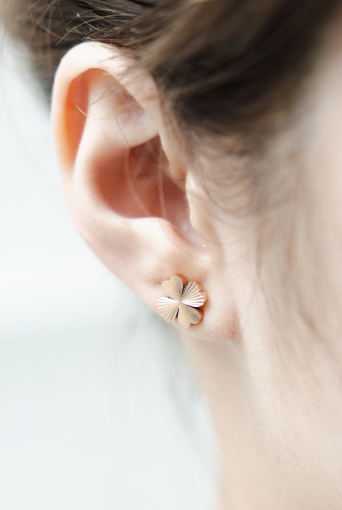 귀걸이 四葉幸運草耳環  / 玫瑰金色