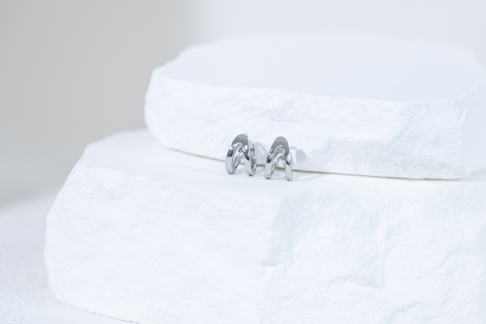 귀걸이 雙半圈圈型耳環 / 銀色