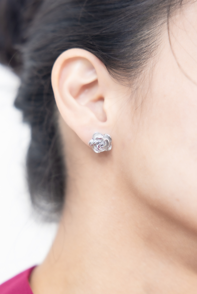 귀걸이 立體玫瑰花耳環 / 銀色
