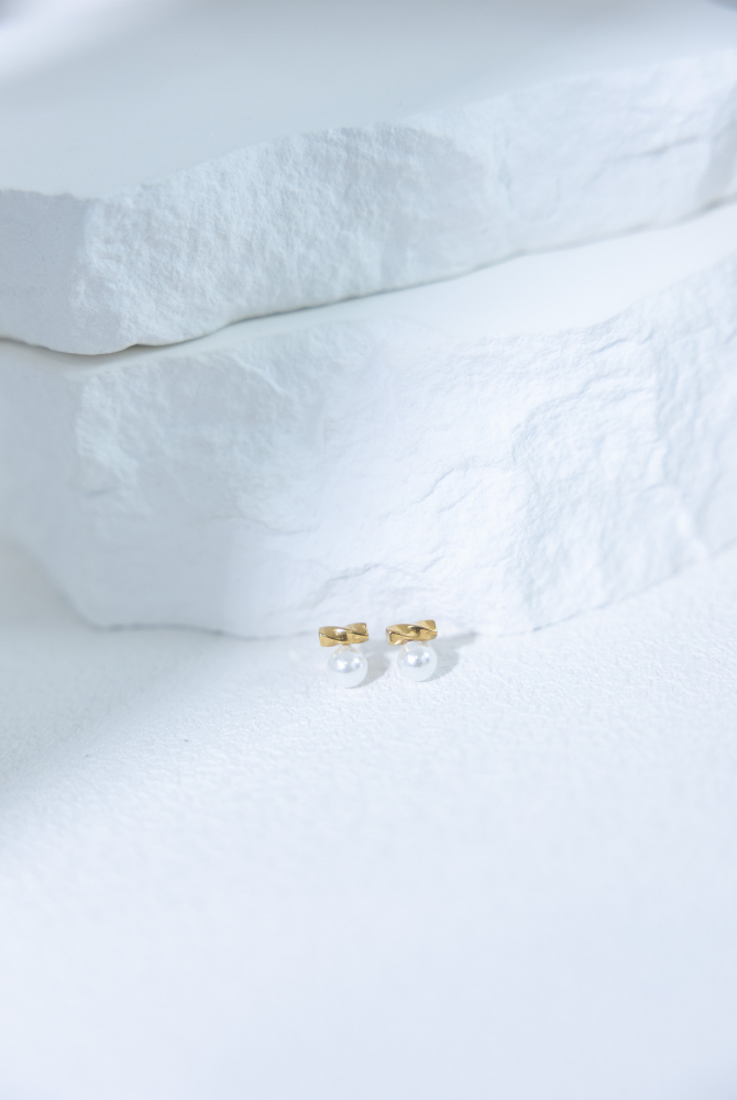 귀걸이 螺旋體掛小珍珠耳環 / 金色