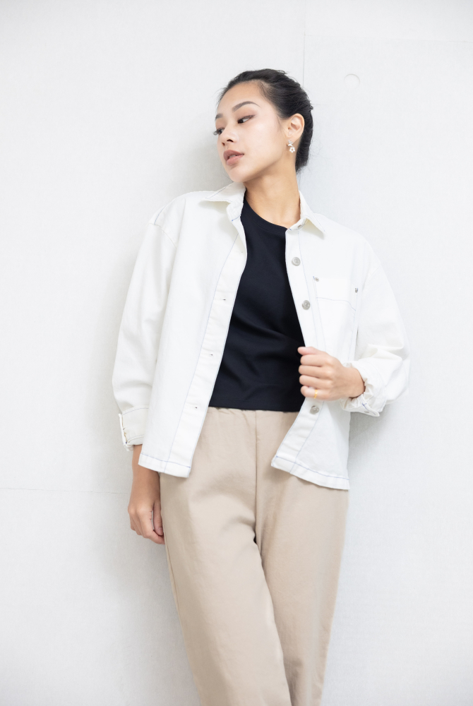 코트 藍色車線金屬釘扣長方口袋外套 / 米色