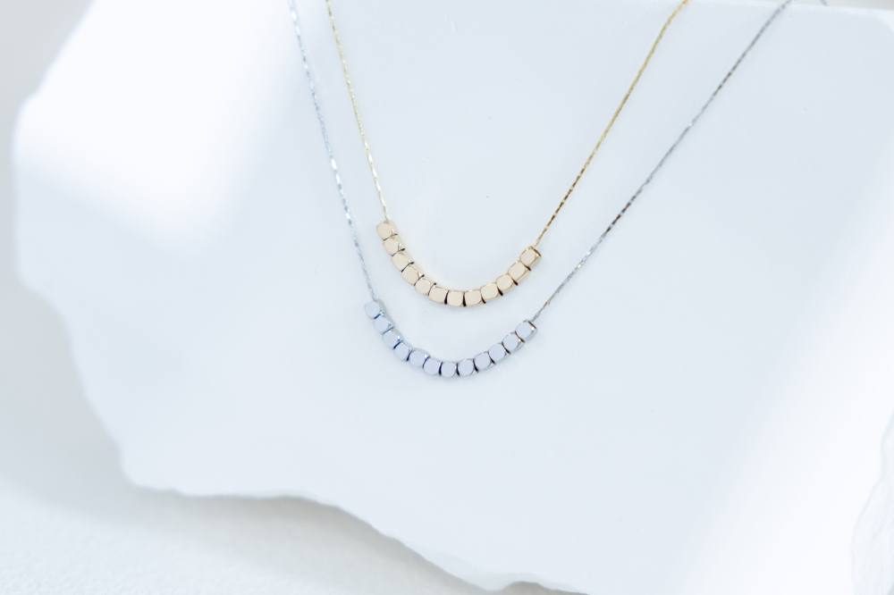 목걸이 可移動小方塊項鍊 / 金色