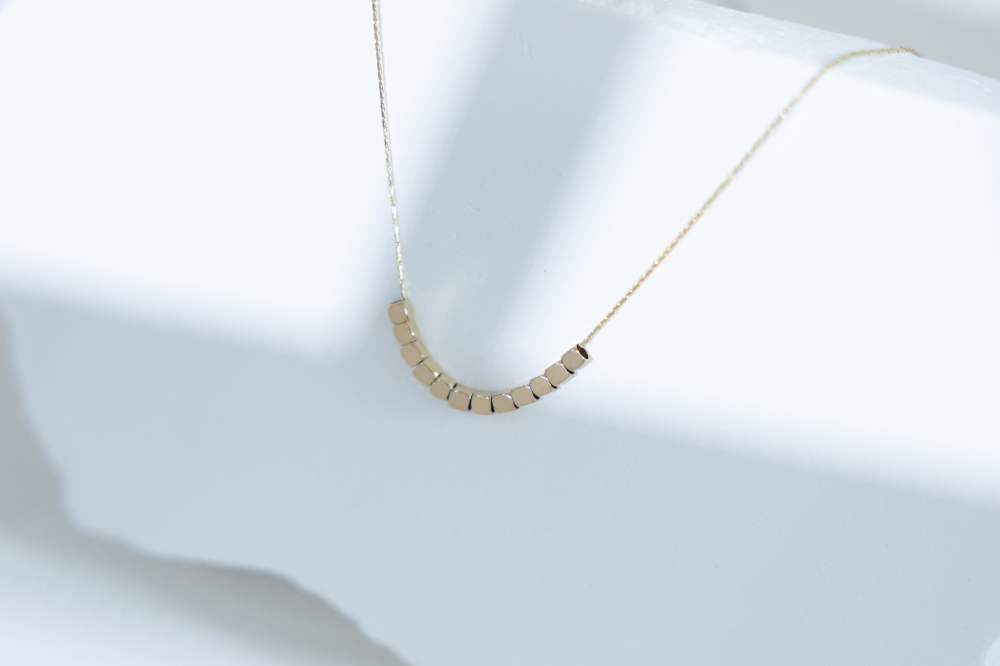 목걸이 可移動小方塊項鍊 / 金色