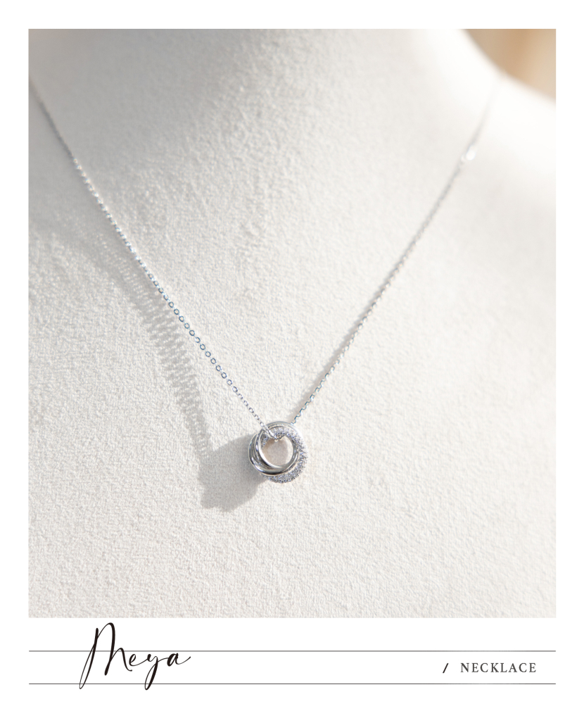 목걸이 三色環相扣鋯石點綴 極細威尼斯鍊 / 銀色