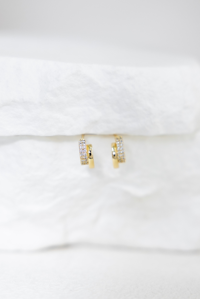 귀걸이 半圓弧小鋯石耳環 / 金色