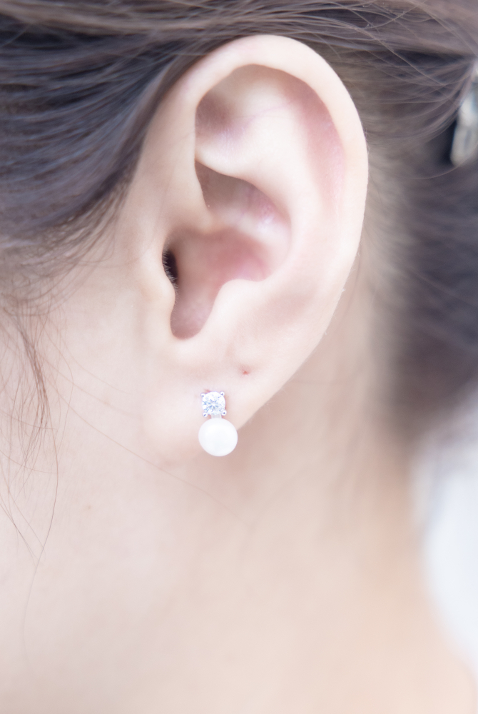 귀걸이 單顆鋯石接小珍珠耳環 / 銀色