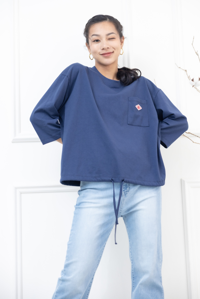 긴팔 左胸口袋刺繡標七分袖上衣 / 深藍色