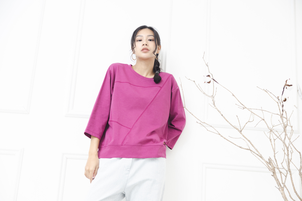 긴팔 素面拚布感七分袖上衣 / 紫色