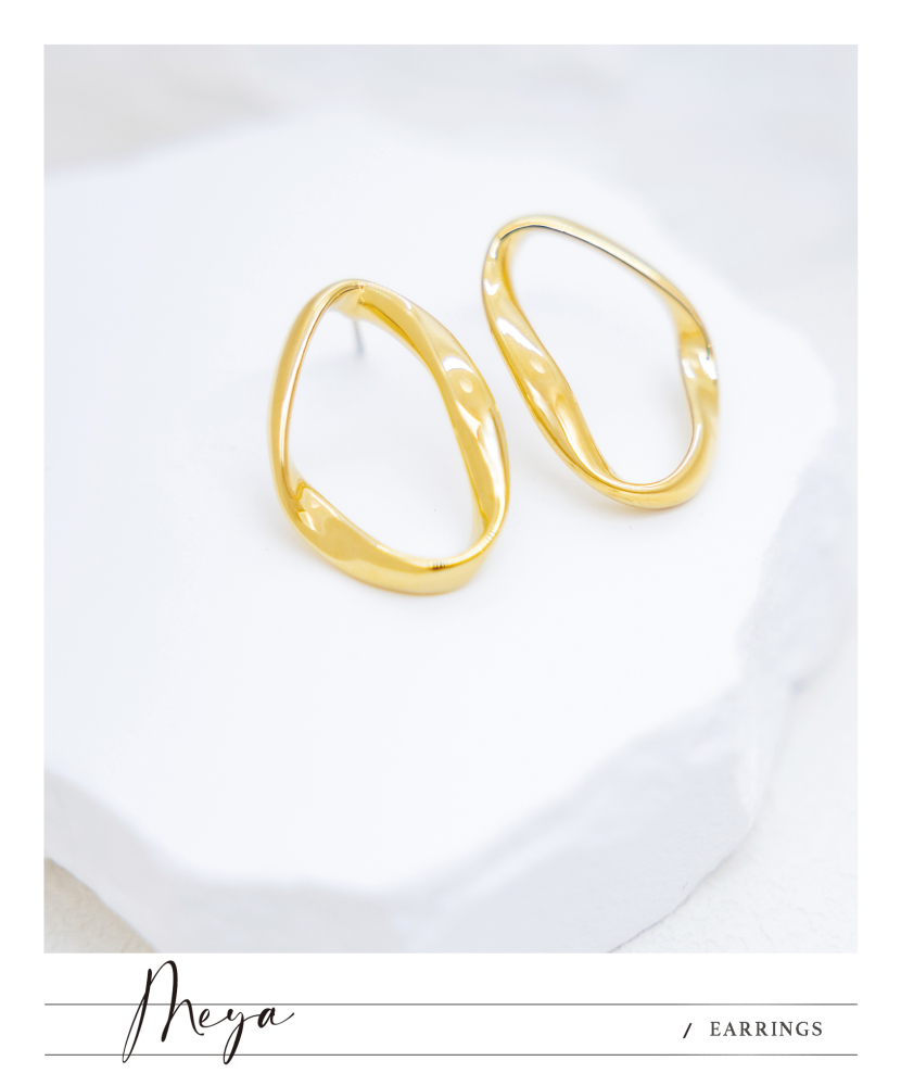 귀걸이 不規則扭曲大圈耳環 / 金色