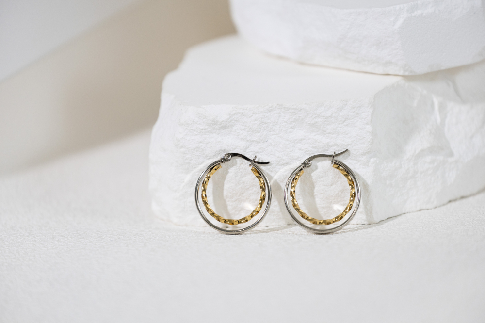 귀걸이 金銀雙色鈕狀圈型耳環