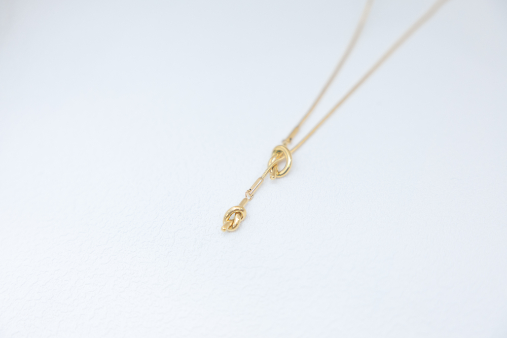 목걸이 兩扭結可調節Y字細蛇鍊項鍊 / 金色