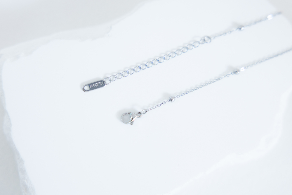 목걸이 大小圓珠間隔Y字鍊 / 銀色