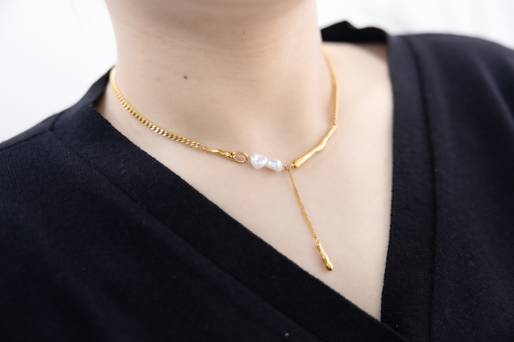 목걸이 小珍珠固定式短Y字鍊墜小柱體喜平鍊 / 金色