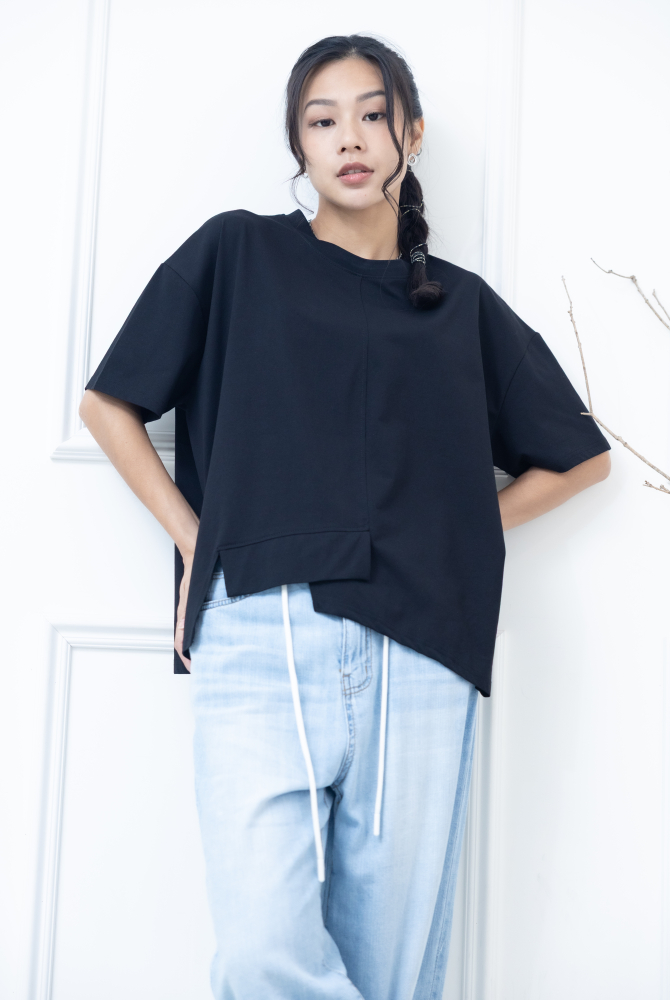 반팔 下擺造型絣接上衣 / 黑色