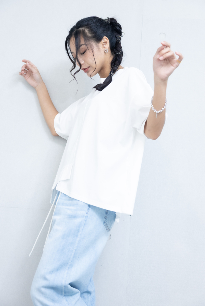 반팔 下擺造型絣接上衣 / 白色