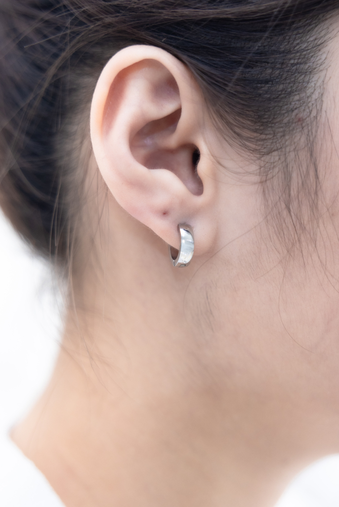 귀걸이 經典圓圈圈型耳環 / 銀色