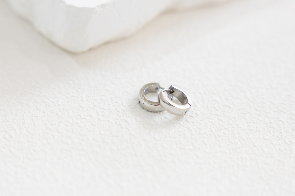 귀걸이 經典圓圈圈型耳環 / 銀色