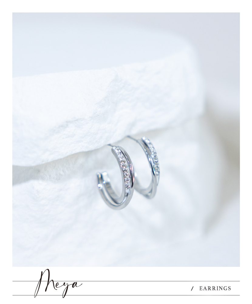 귀걸이 交錯圓弧耳環 / 銀色
