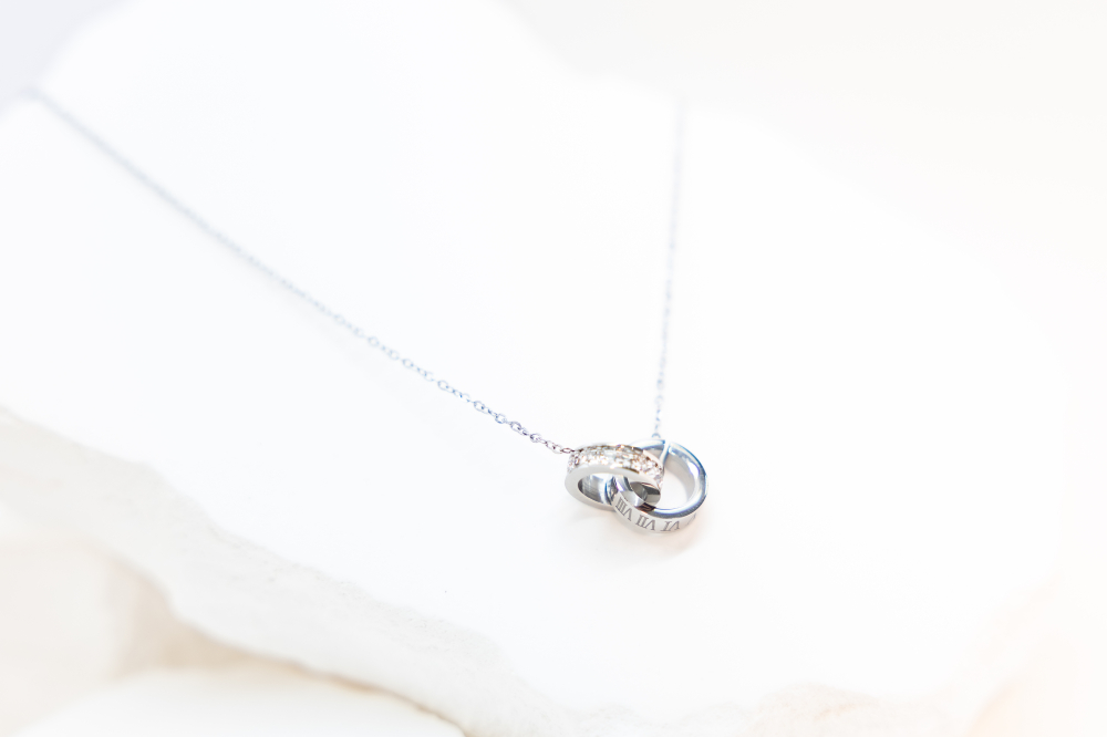 목걸이 雙圈相扣羅馬數字項鍊 / 銀色