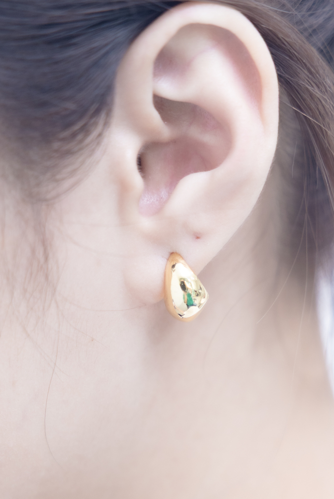 귀걸이 寬版彎曲月亮耳環 / 金色