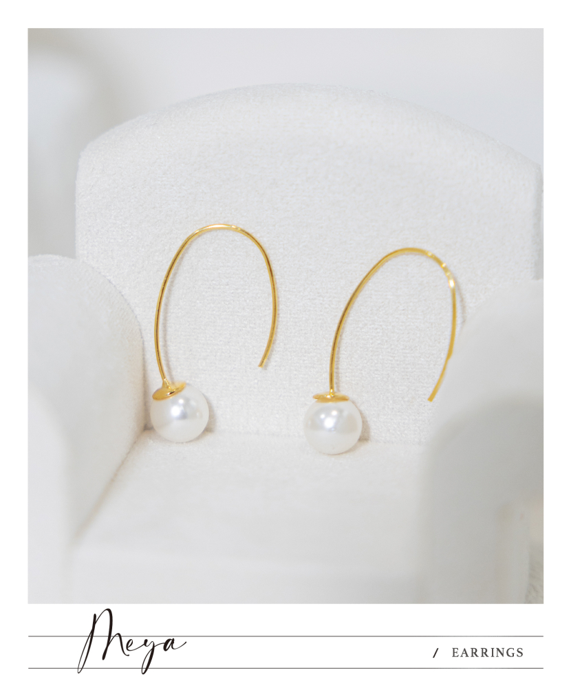 귀걸이 懸掛珍珠勾式耳環 / 金色