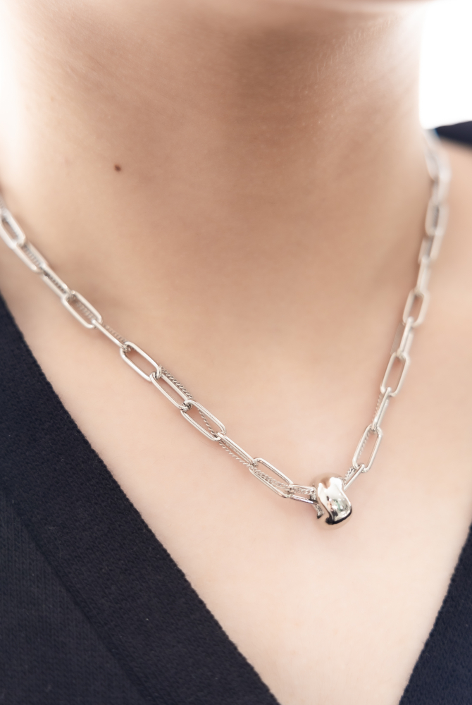 목걸이 甜甜圈狀圓圈束起雙層鍊 / 銀色