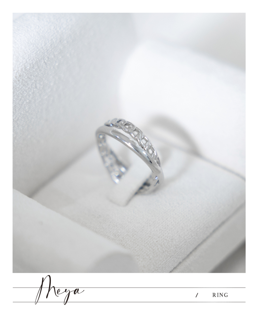 반지  鎖鏈樣式純線條交叉開口式戒指 / 銀色