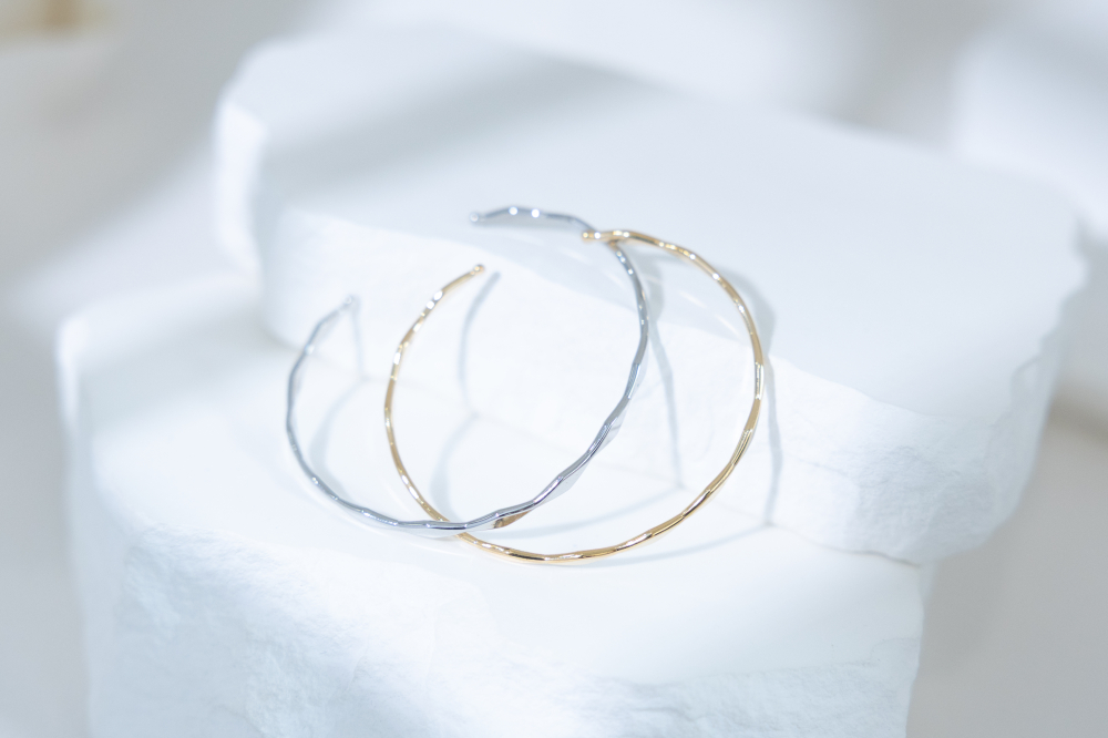 팔찌 細條菱形相連開口式手環 / 銀色