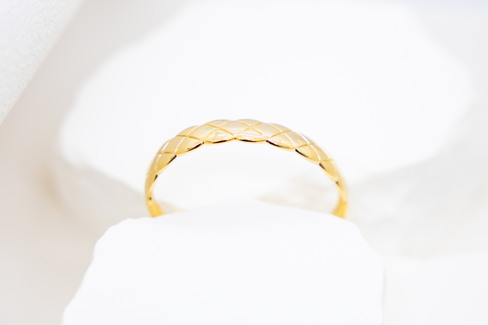 팔찌 菱格線分割開口式手環 / 金色