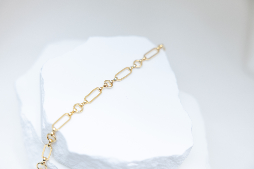 팔찌 橢圓形小圓形手鍊 / 金色