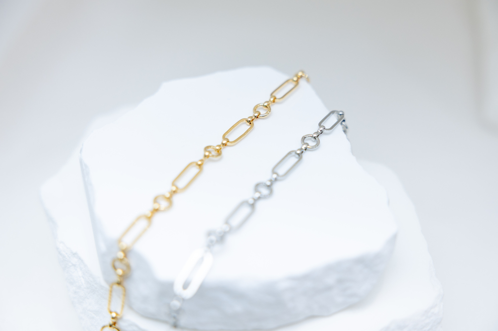 팔찌 橢圓形小圓形手鍊 / 金色