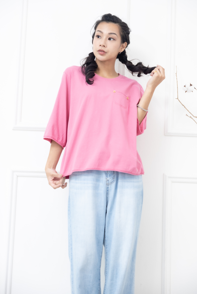 긴팔 左胸小口袋兩顆鈕扣寬版上衣 / 粉色